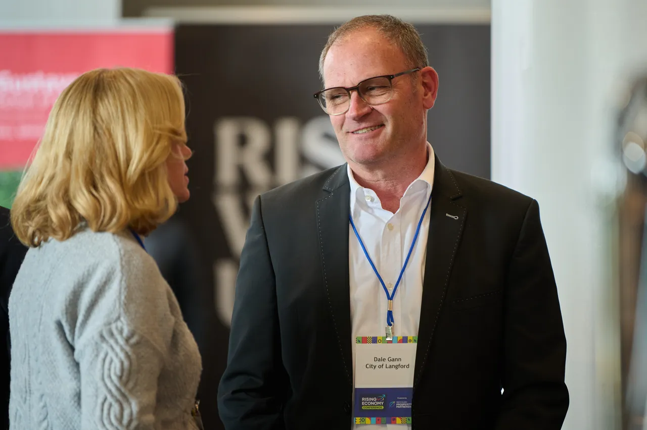 Rising Economy Conference - Day 1 - Afternoon 44