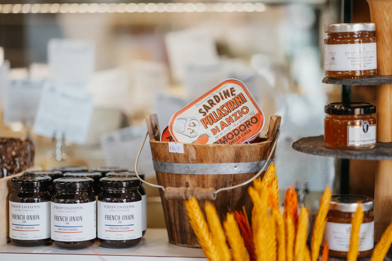 Food in market - 1 -Sidney