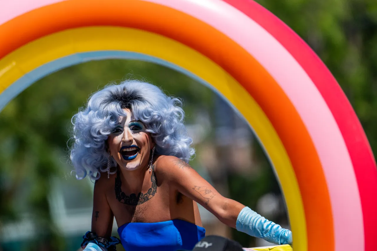 Pride parade - 5 - Victoria