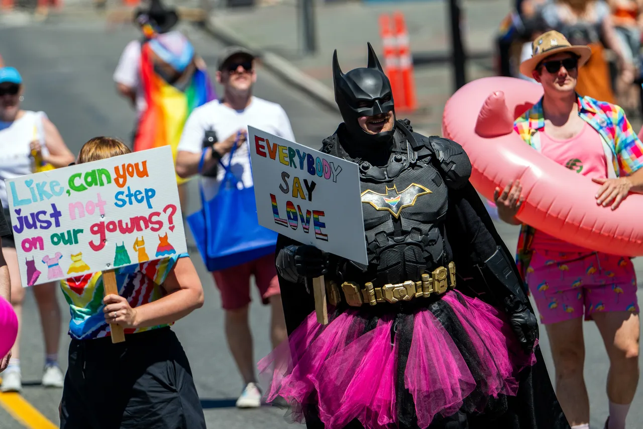 Pride parade - 3 - Victoria