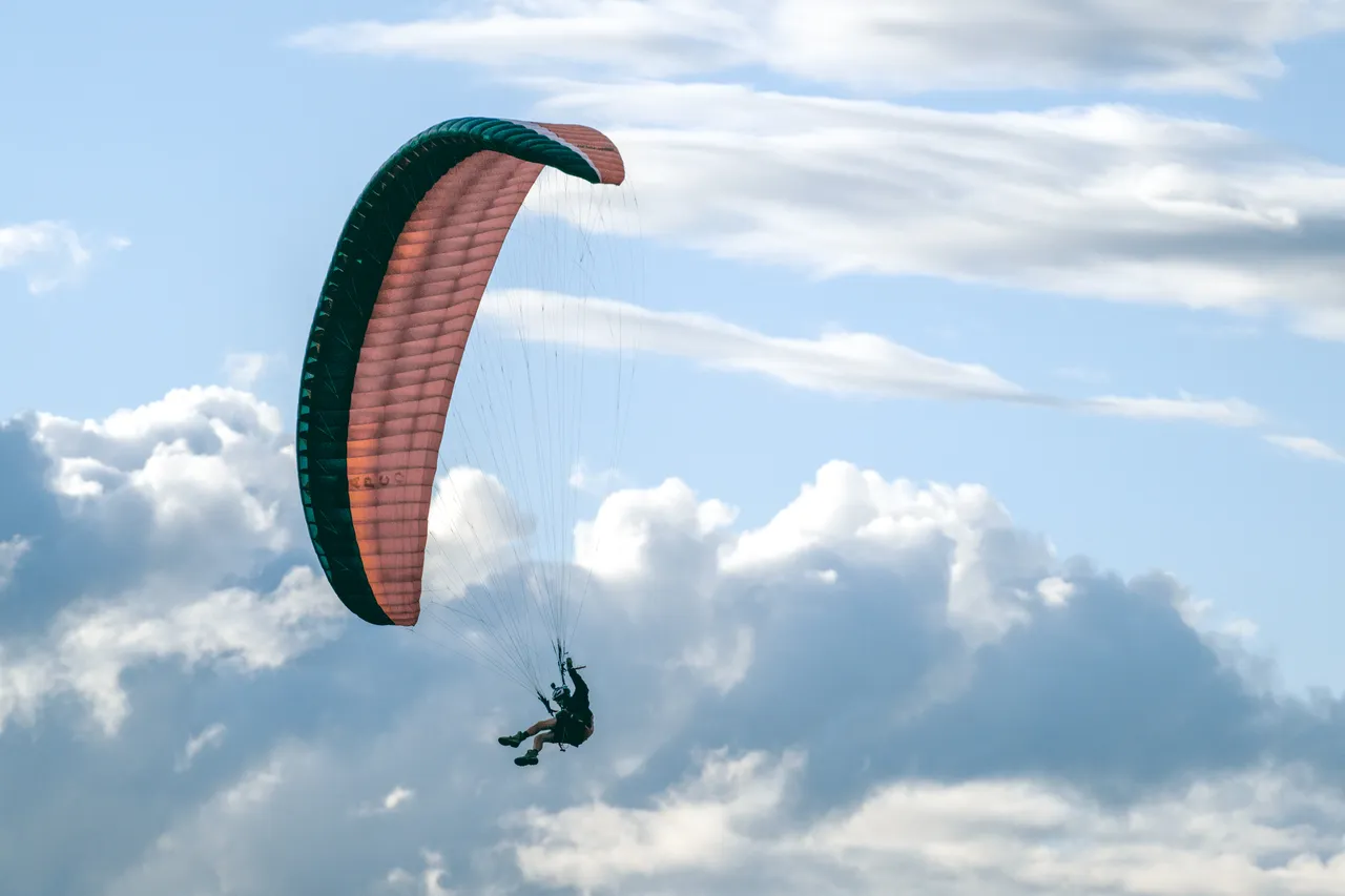 Paraglider - 1