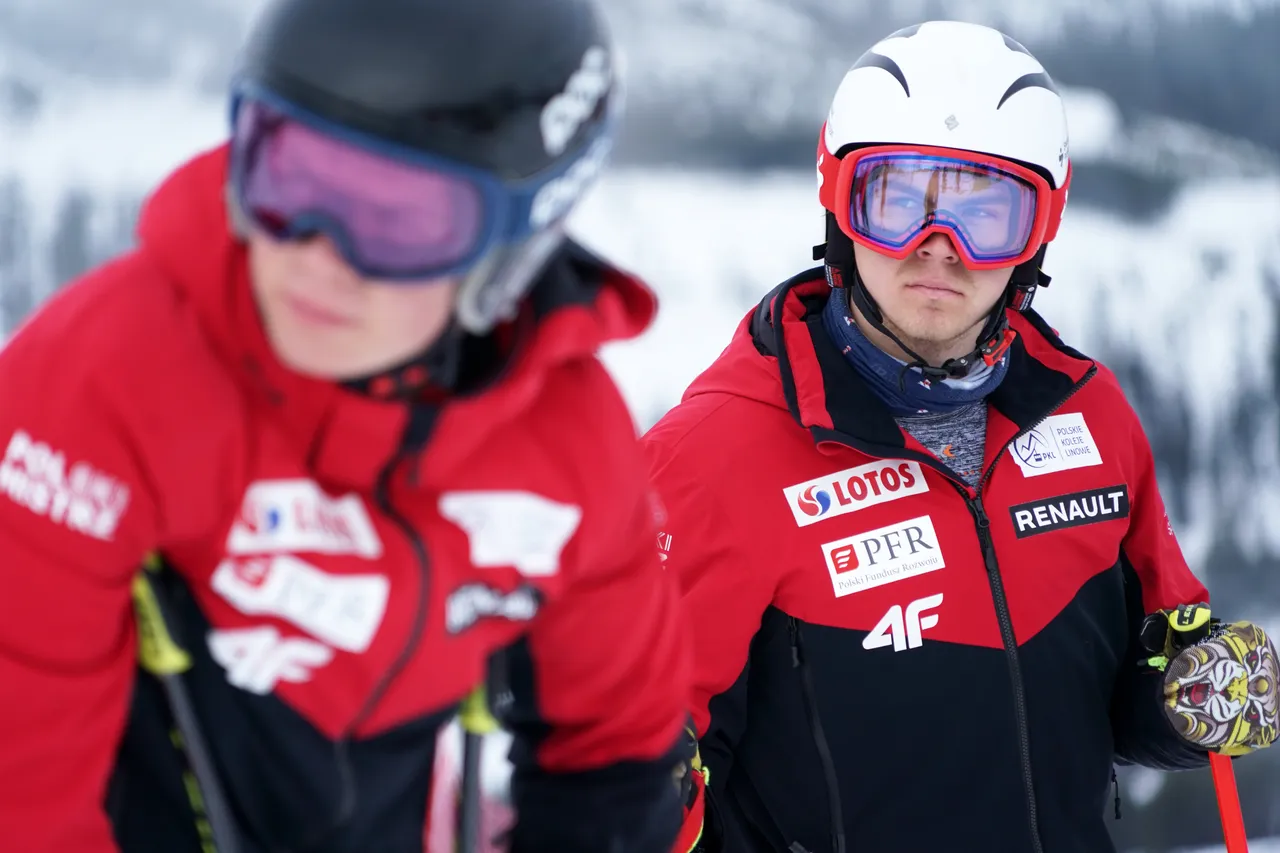 Women's DH | Misc.