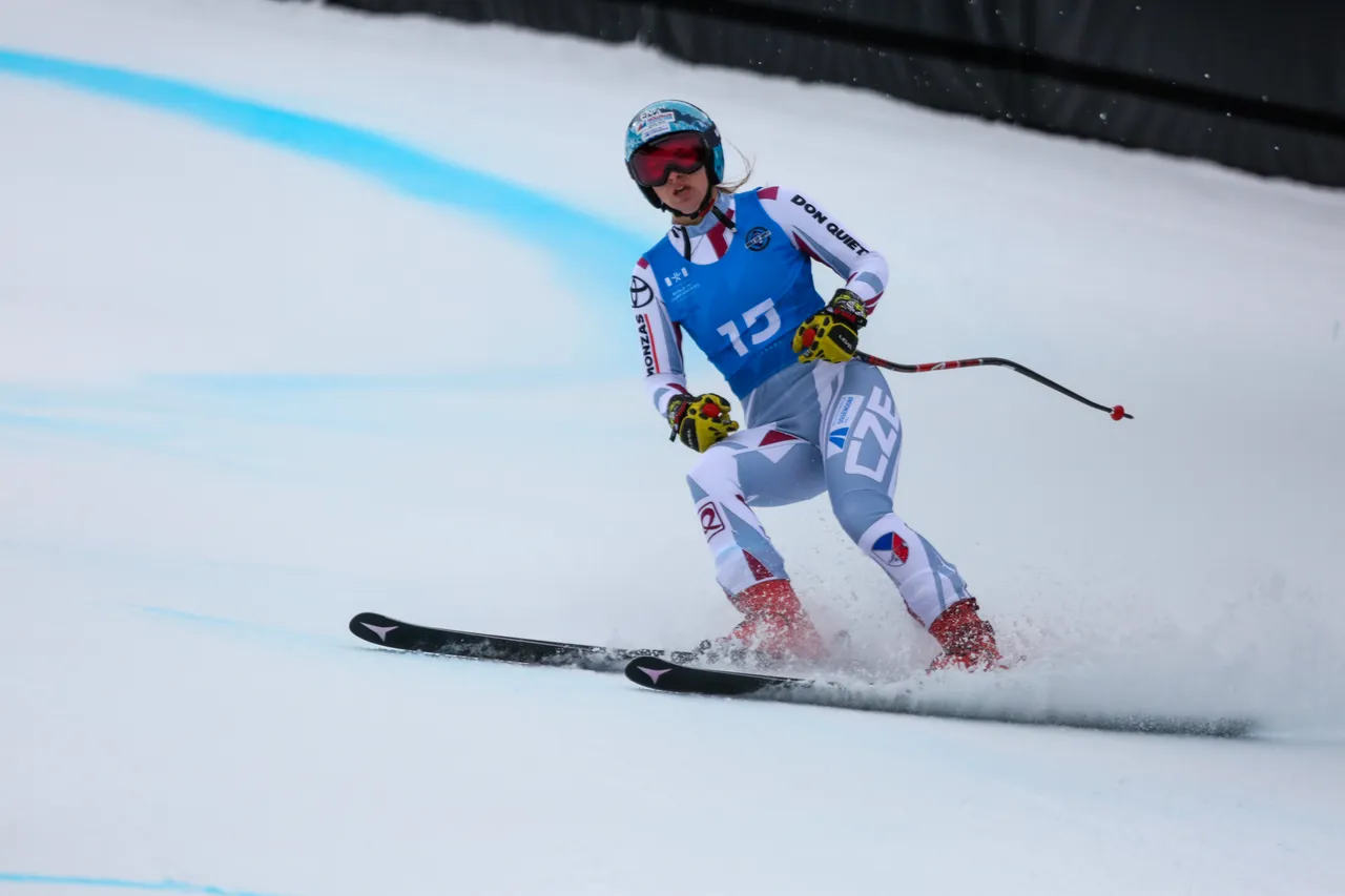 Women's DH | SUI