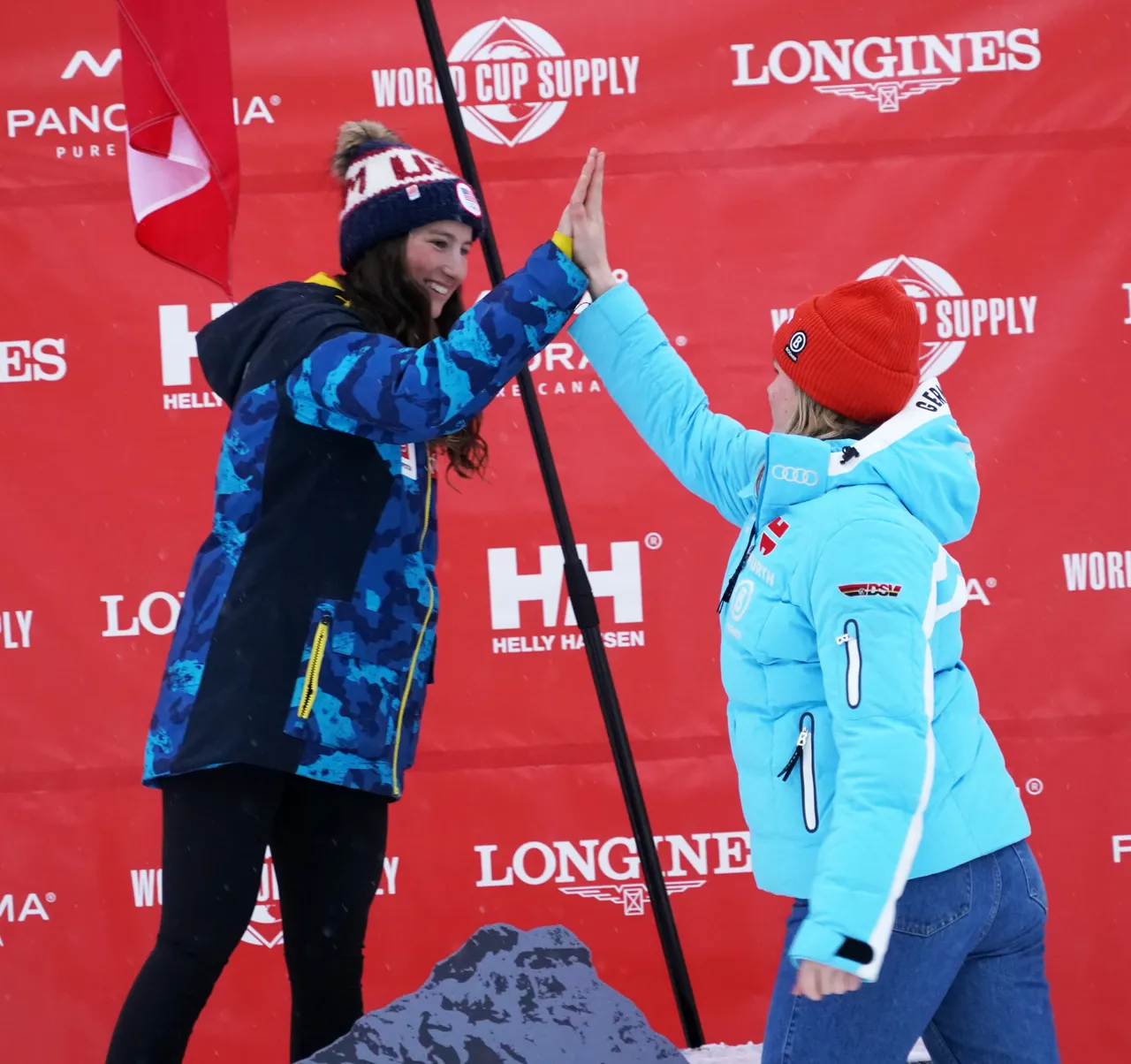 Women's DH | Medal Ceremony