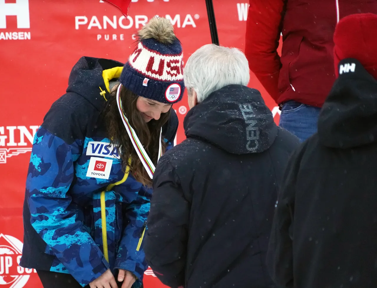 Women's DH | Medal Ceremony