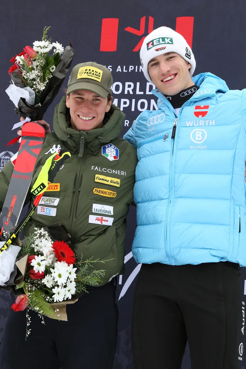 Men's DH | Flower Ceremony