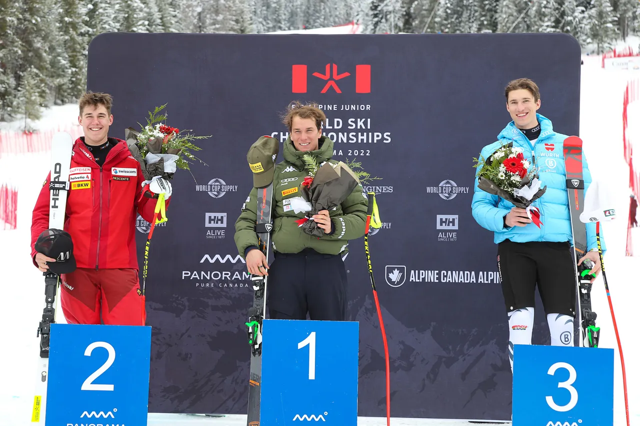 Men's DH | Flower Ceremony