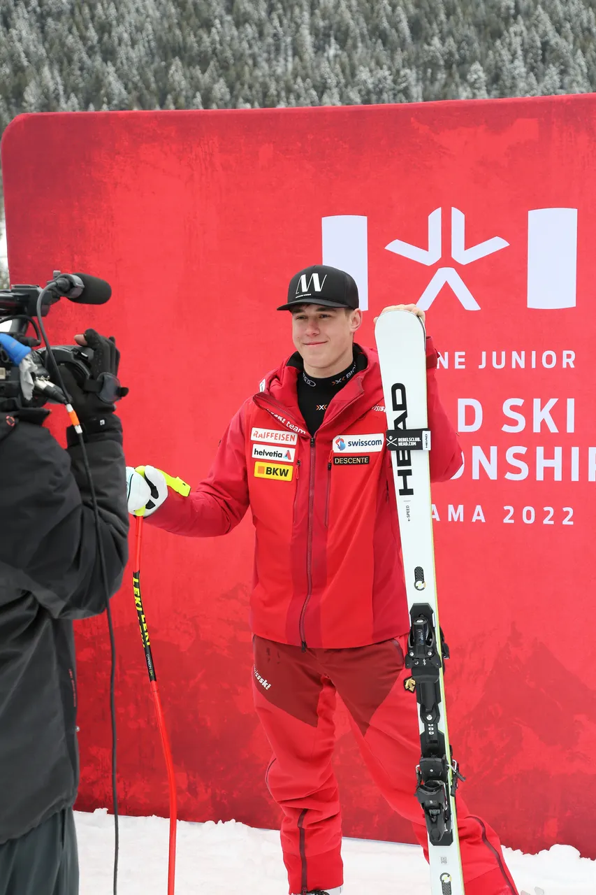 Men's DH | Flower Ceremony