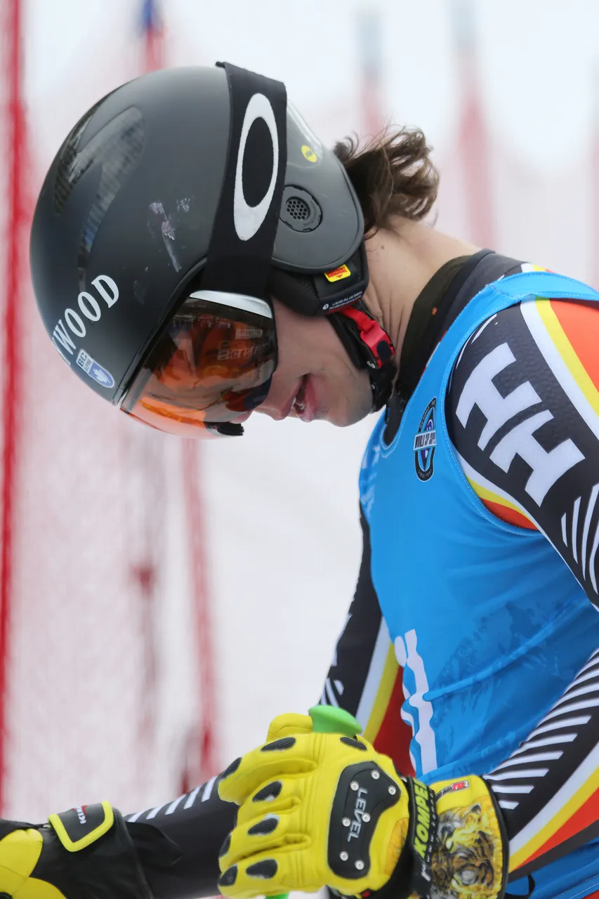 Men's DH | CAN