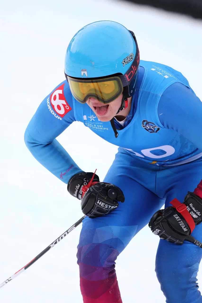 Men's DH | On Course