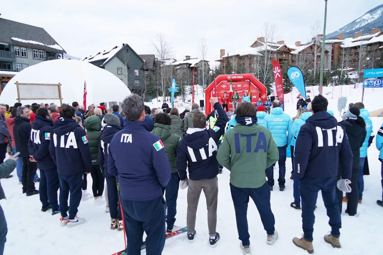 Men's DH | Medal Ceremony