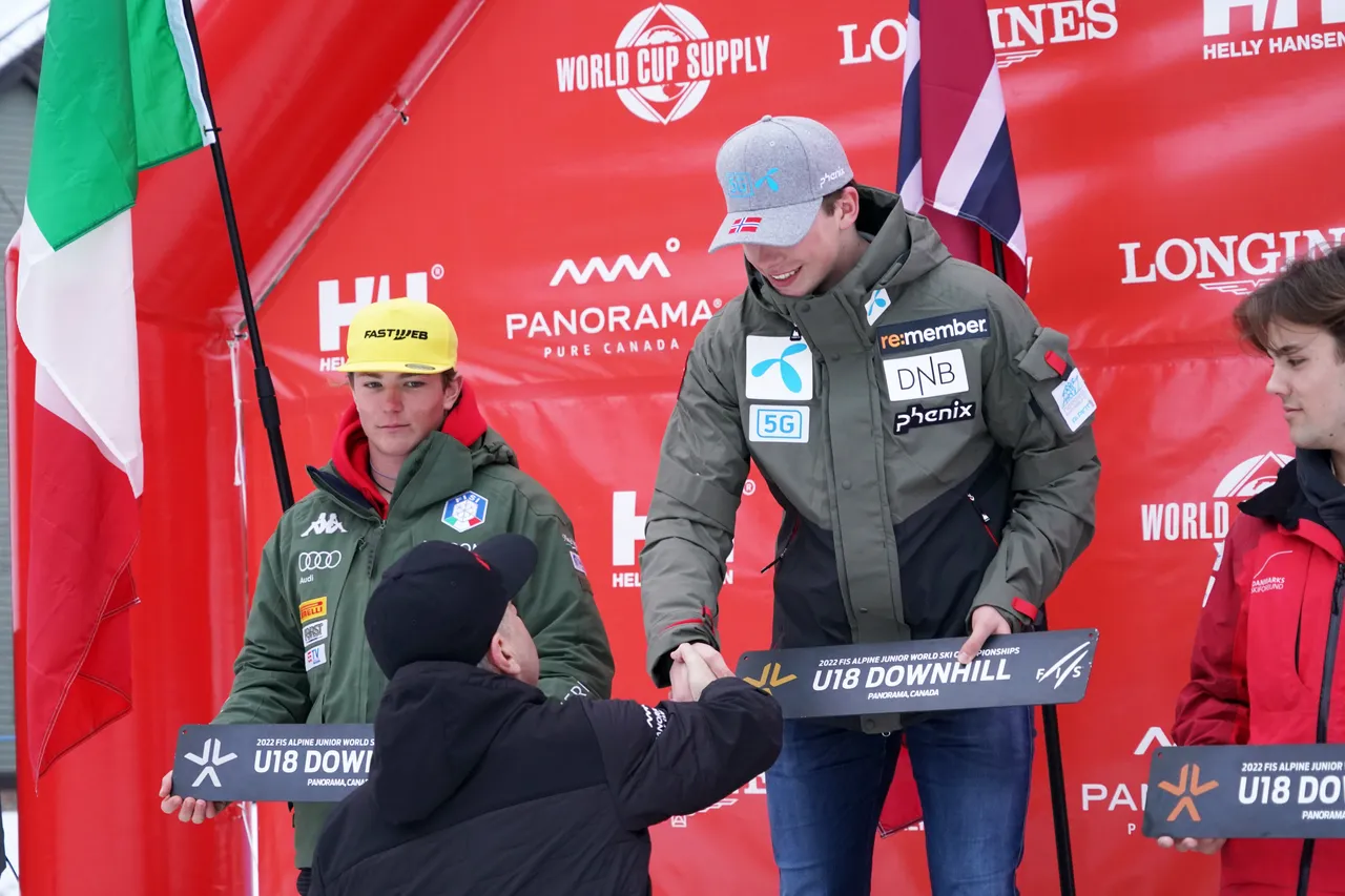 Men's DH | Medal Ceremony