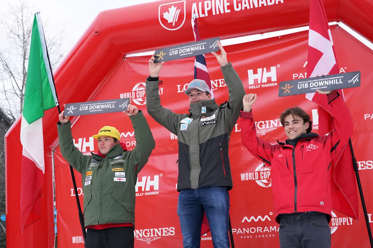 Men's DH | Medal Ceremony