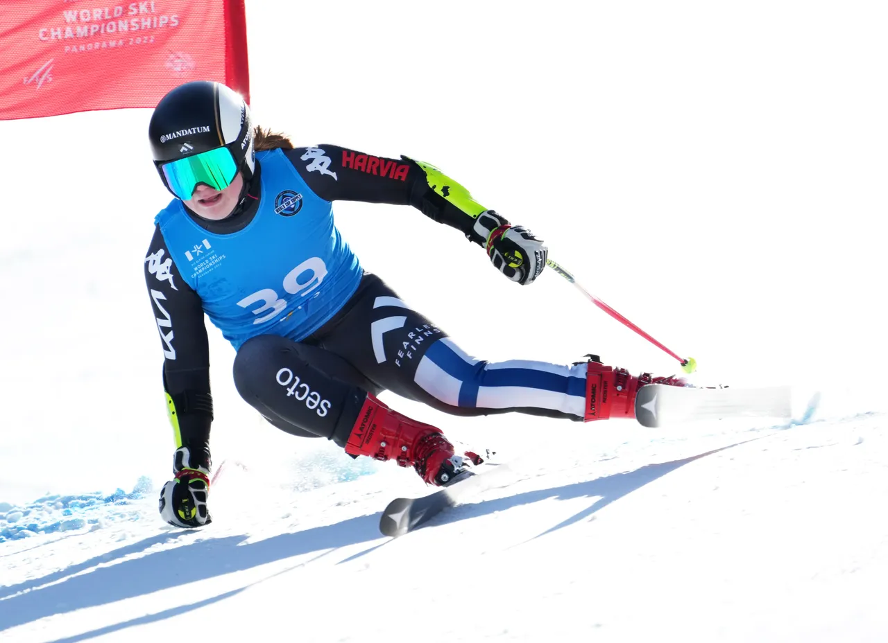 Men's DH | FIN