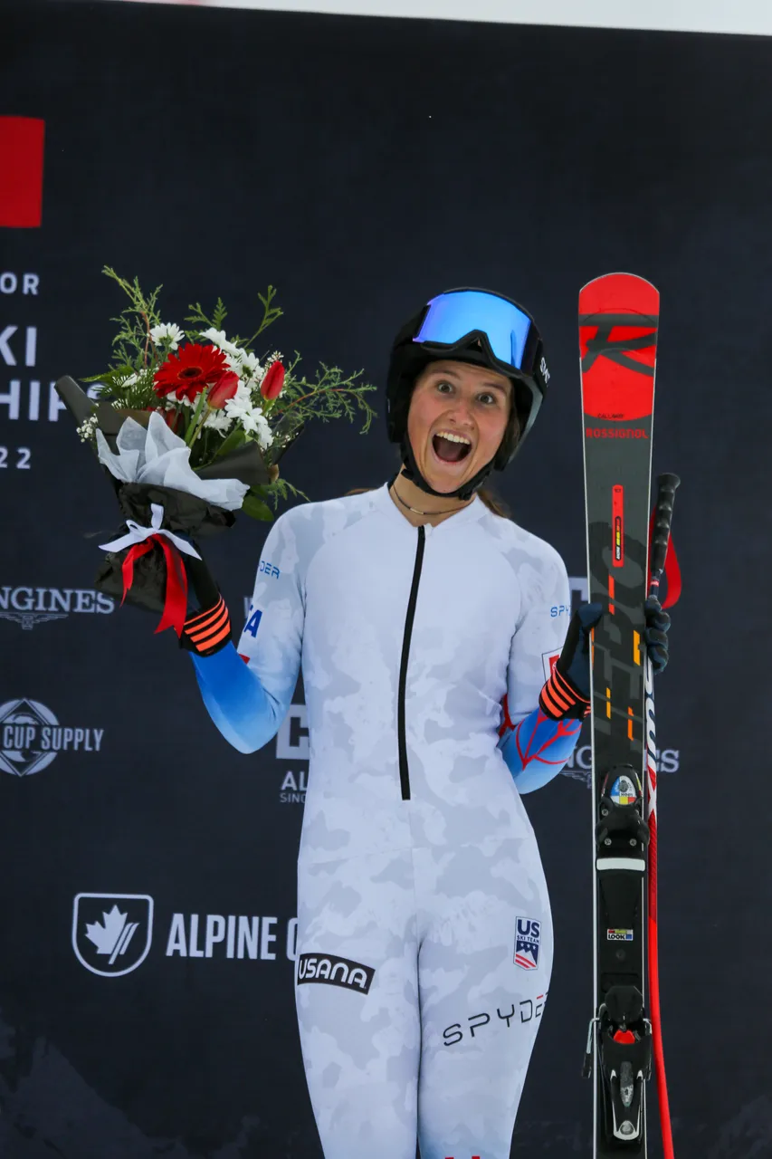 Women's DH | Flower Ceremony
