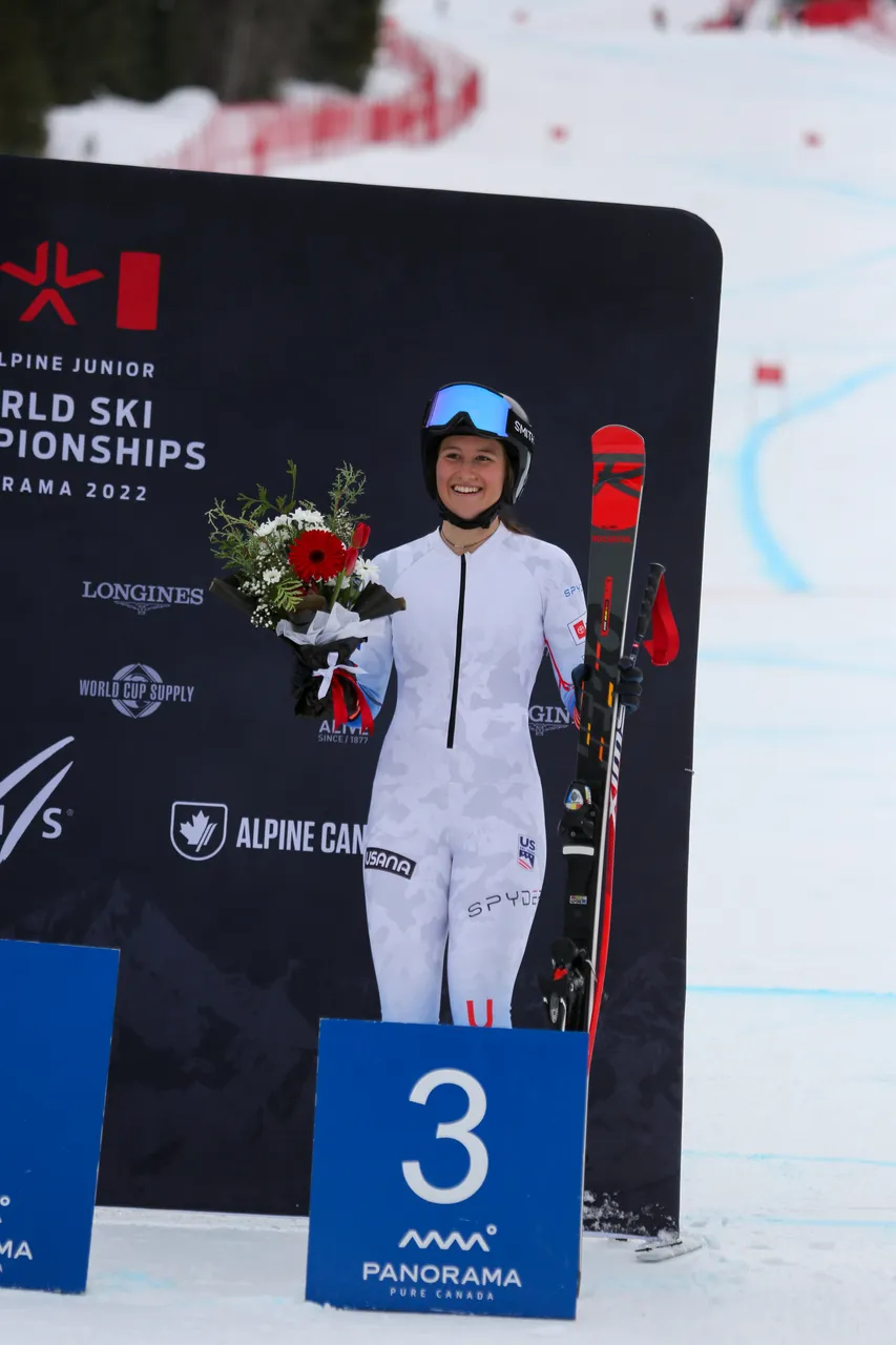 Women's DH | Flower Ceremony