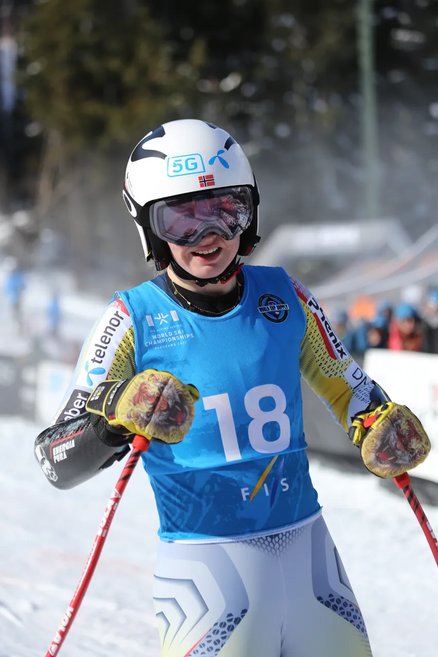 Women's SG | On Course