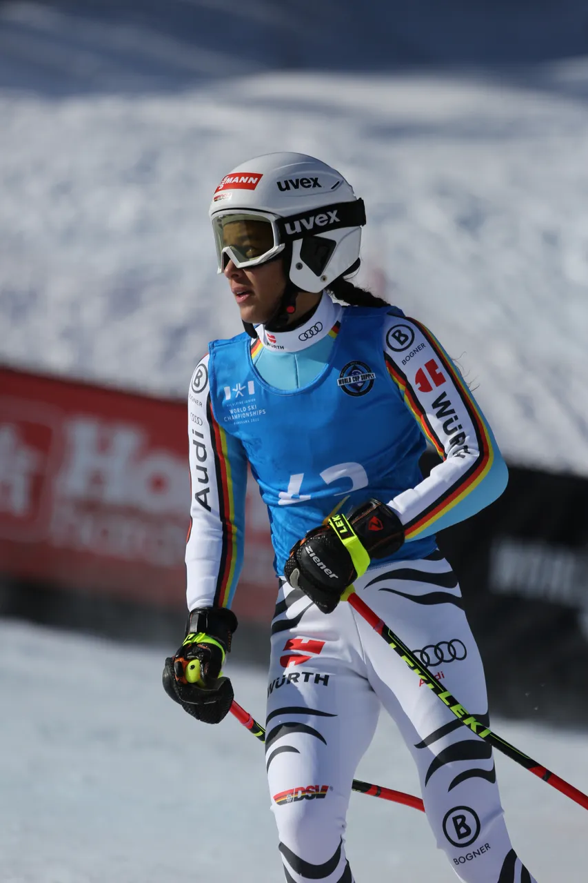 Women's SG | On Course