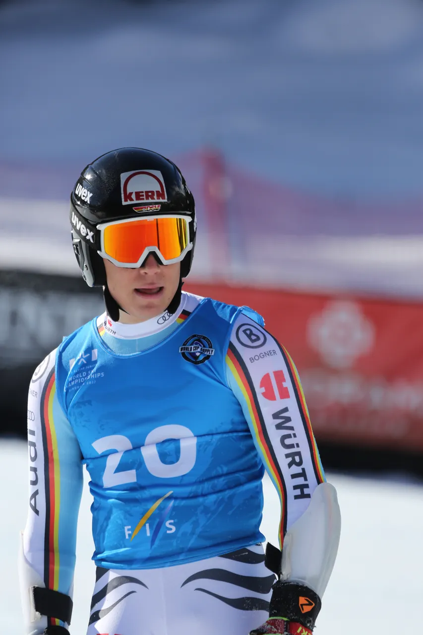 Men's SG | On Course