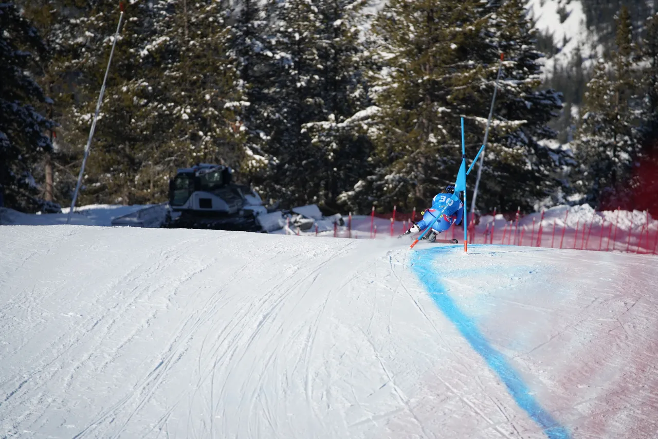 Women's SG | On Course