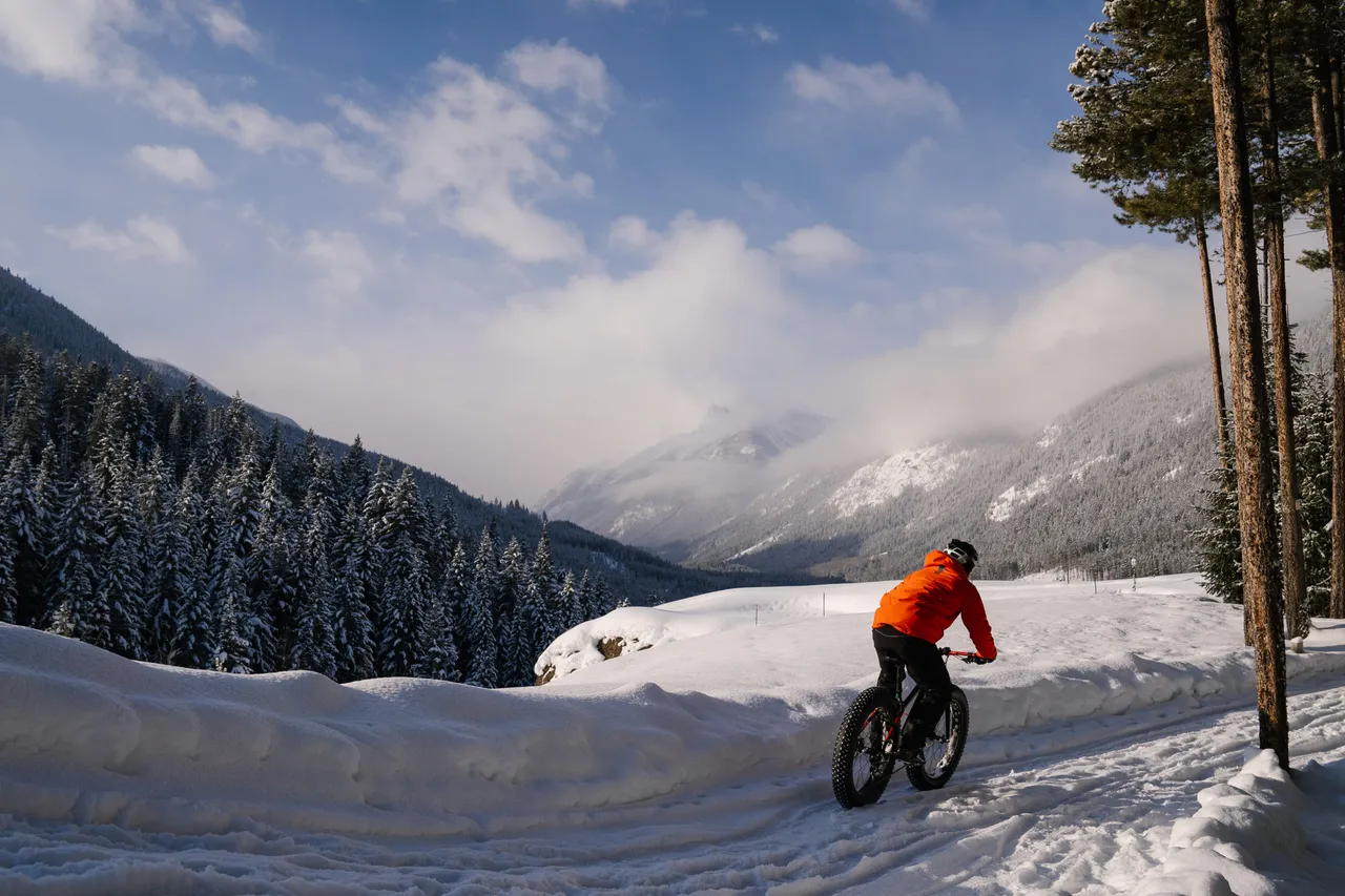 Fatbiking