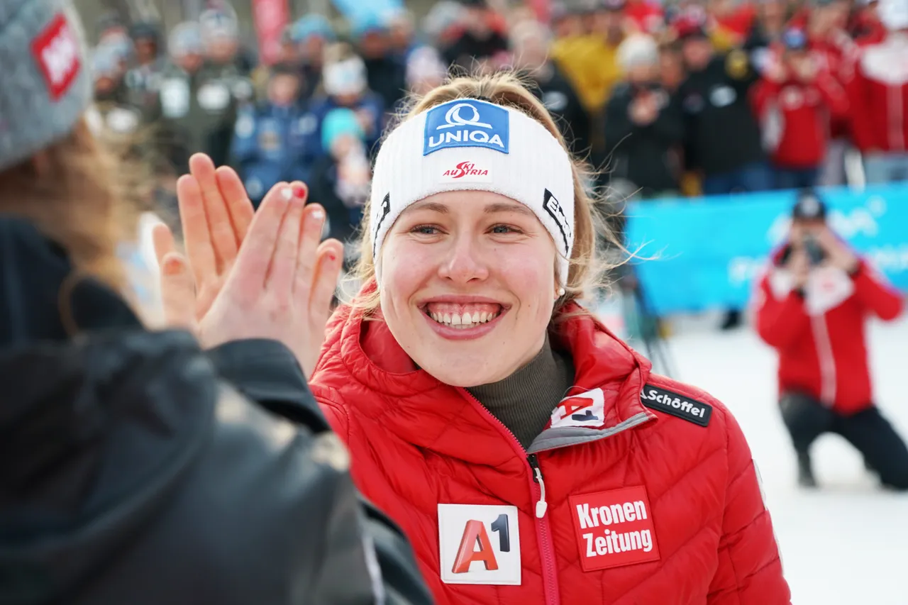 Women's SG | Medal Ceremony