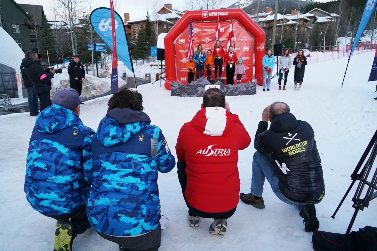 Women's SG | Medal Ceremony