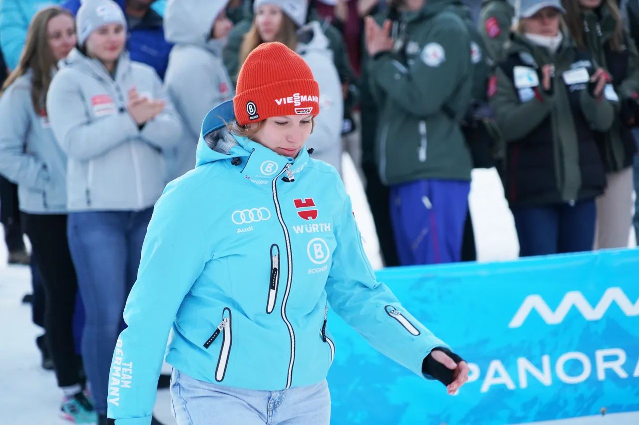 Women's SG | Medal Ceremony