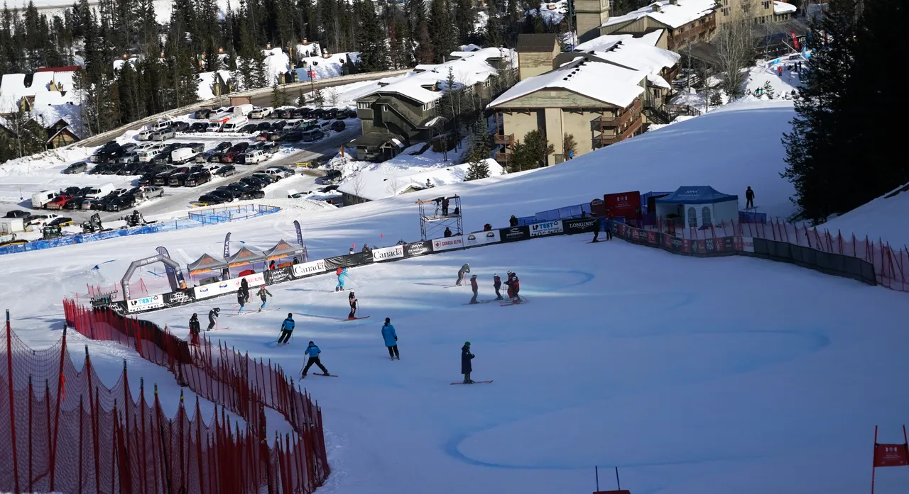 Women's SG | On Course