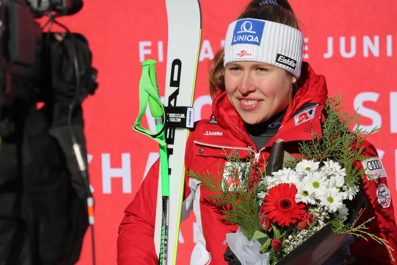 Women's SG | Medal Ceremony