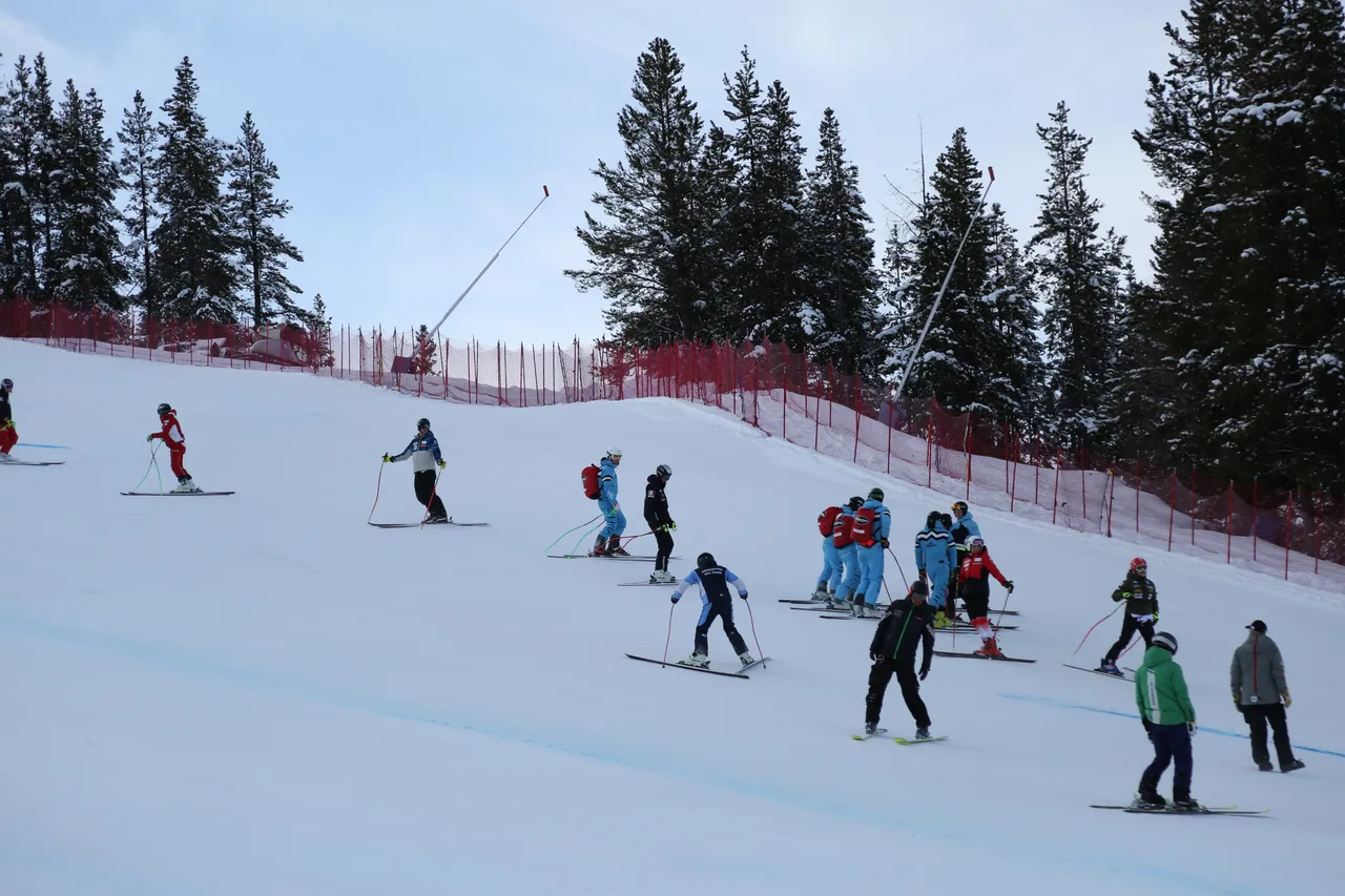 Women's SG | On Course