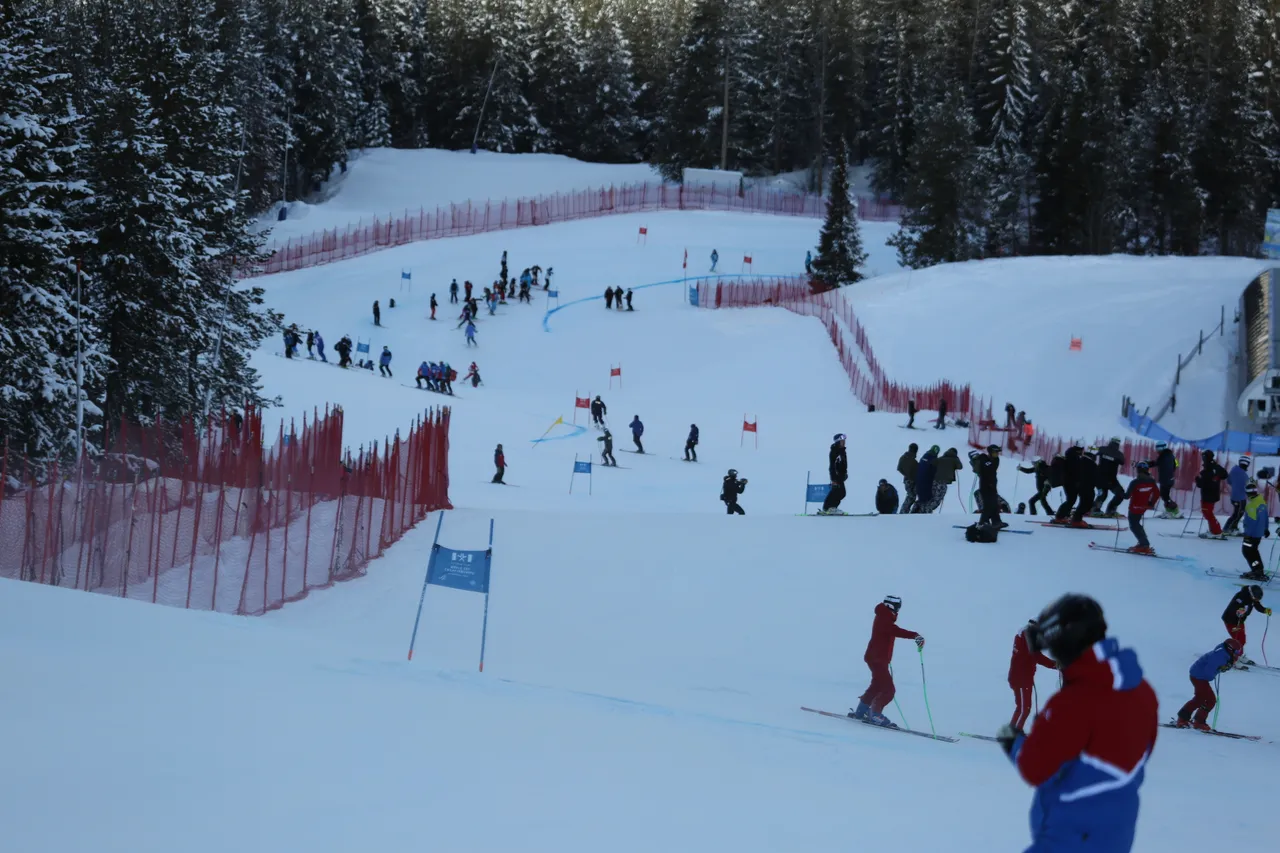 Women's SG | On Course