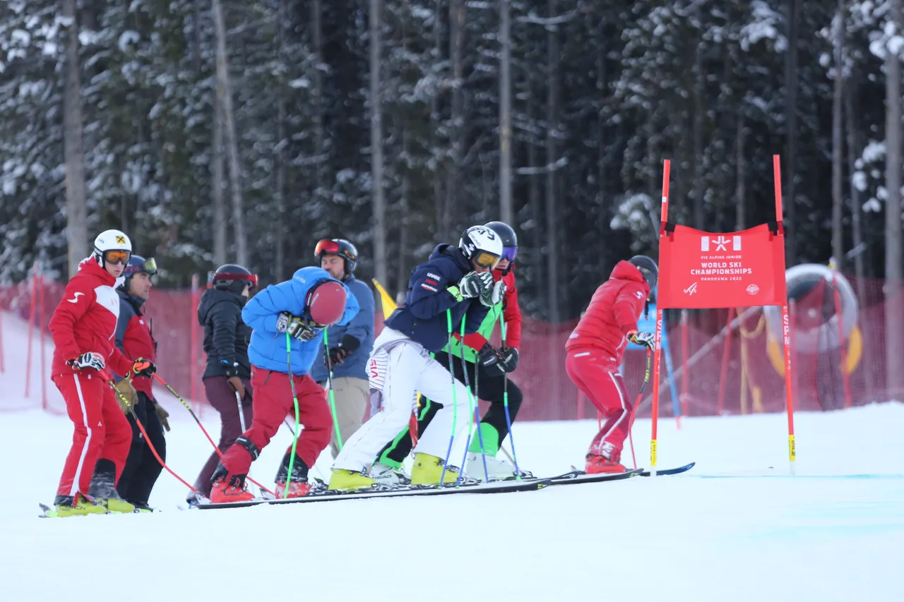 Women's SG | On Course