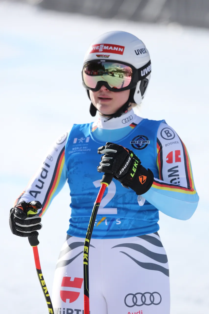 Women's SG | On Course
