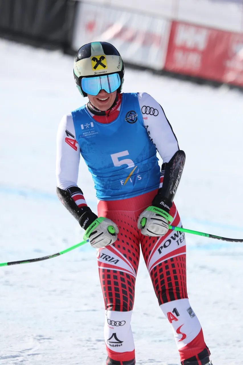 Women's SG | On Course