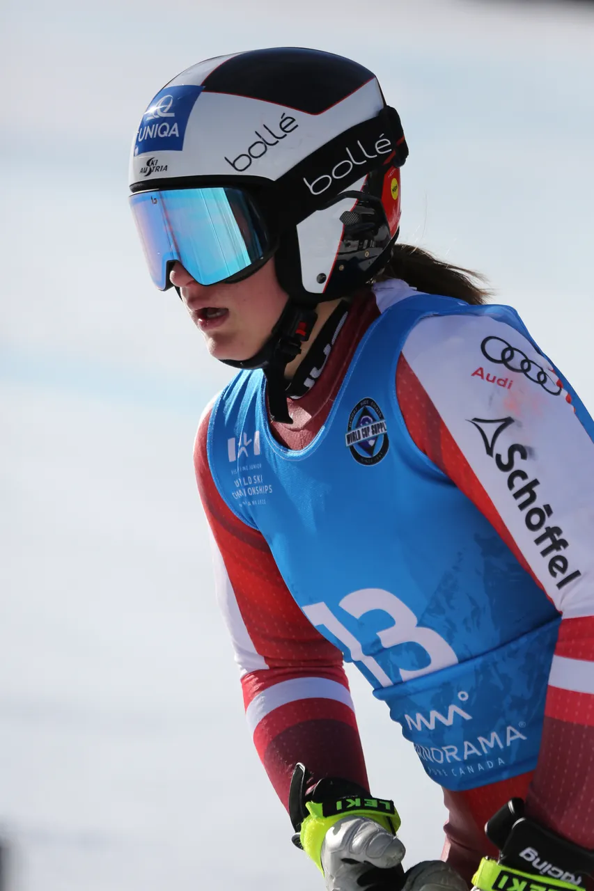 Women's SG | On Course