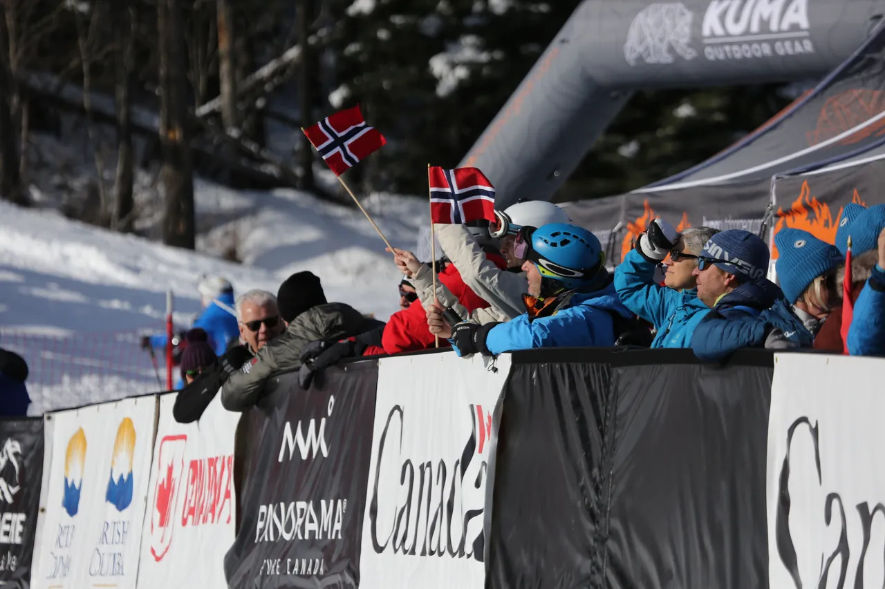 Women's SG | On Course