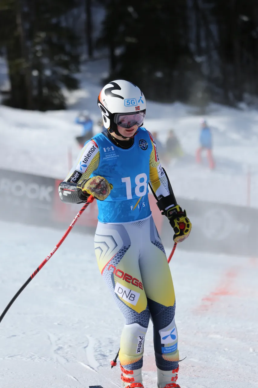 Women's SG | On Course