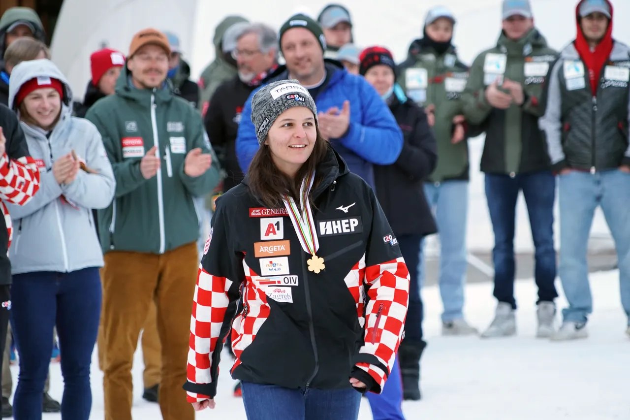 Women's SL | Medal Ceremony