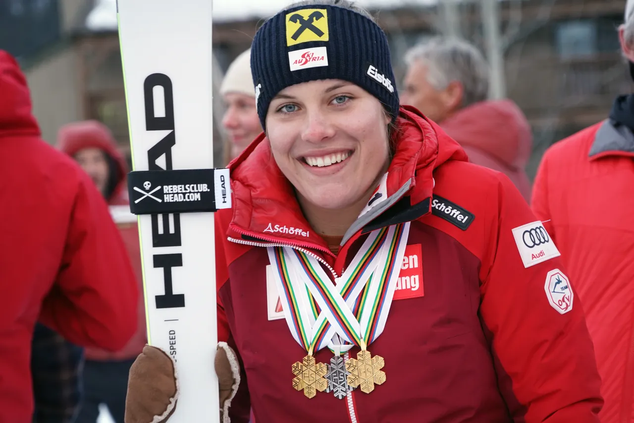 Women's AC-SL | Medal Ceremony