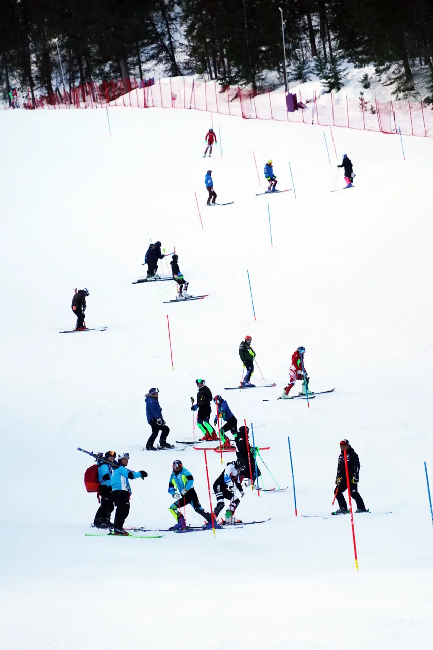 Women's SL | On Course