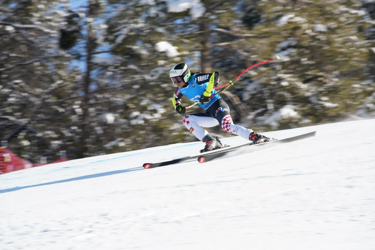 Women's SG | On Course