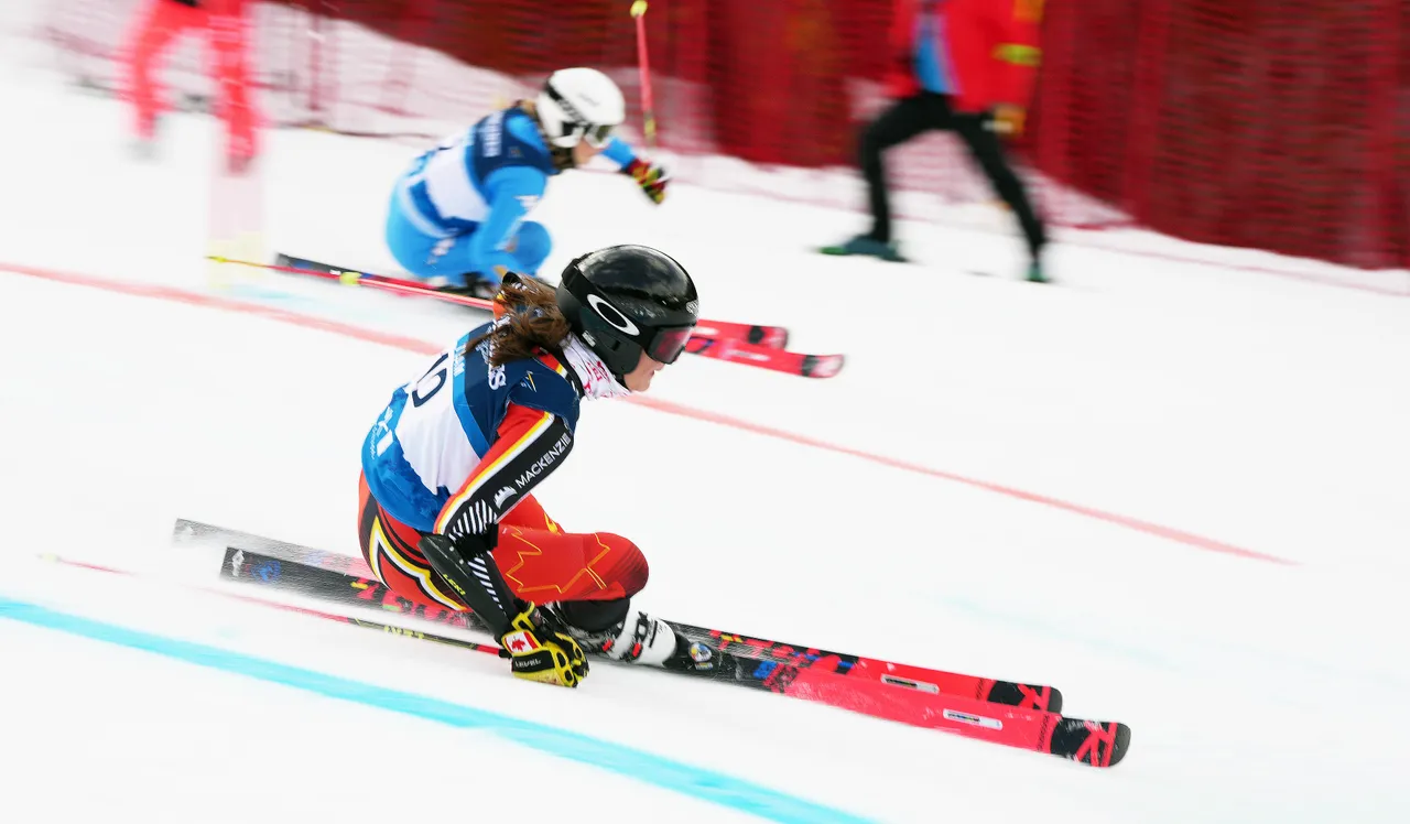 Mixed Teams Event | On Course