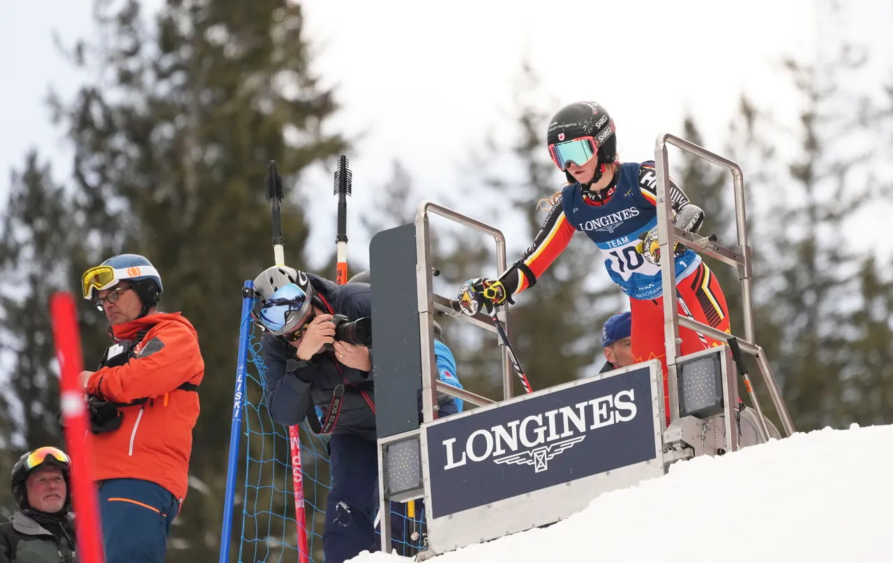 Mixed Teams Event | On Course