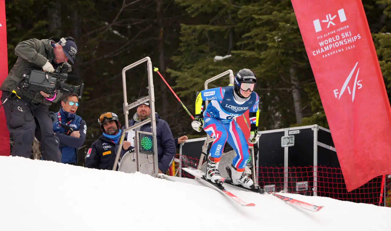 Mixed Teams Event | On Course