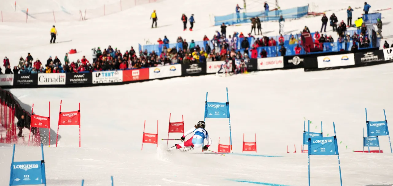 Mixed Teams Event | On Course