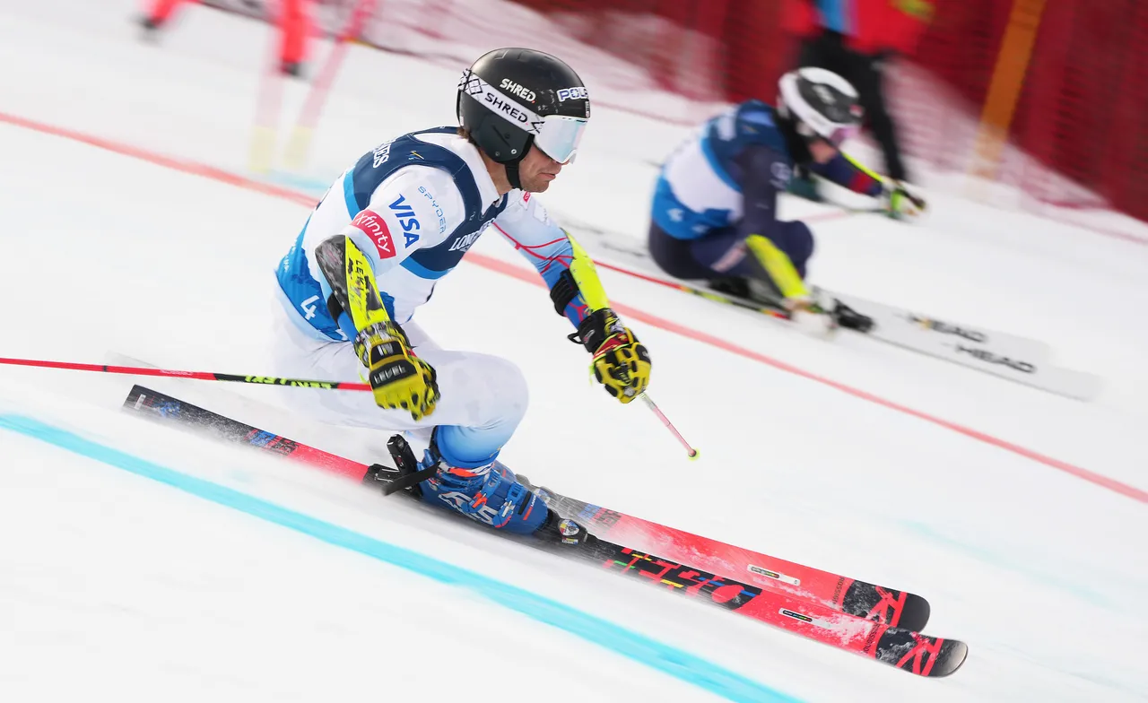 Mixed Teams Event | On Course