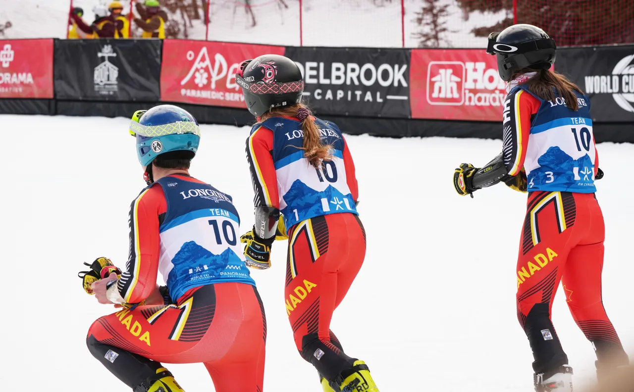 Mixed Teams Event | On Course