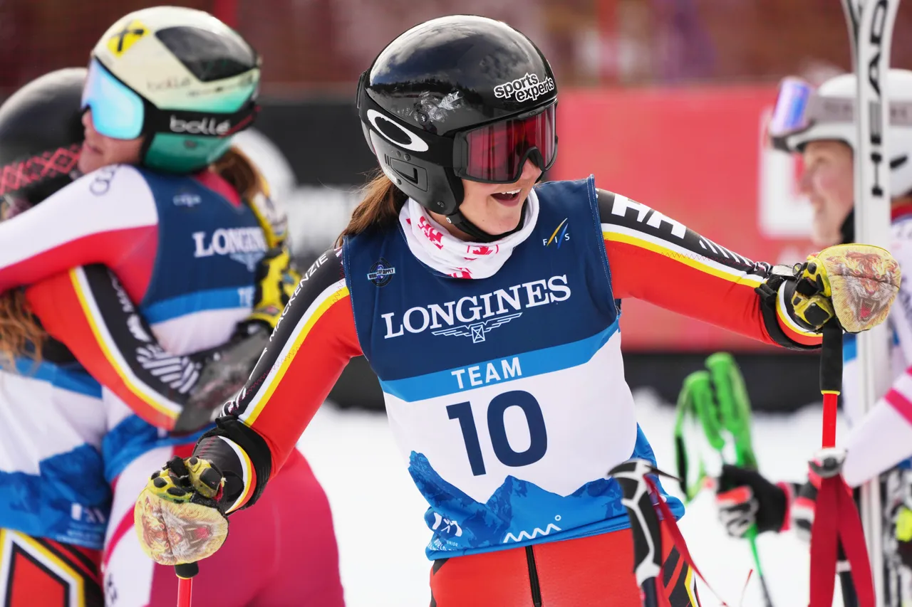 Mixed Teams Event | On Course