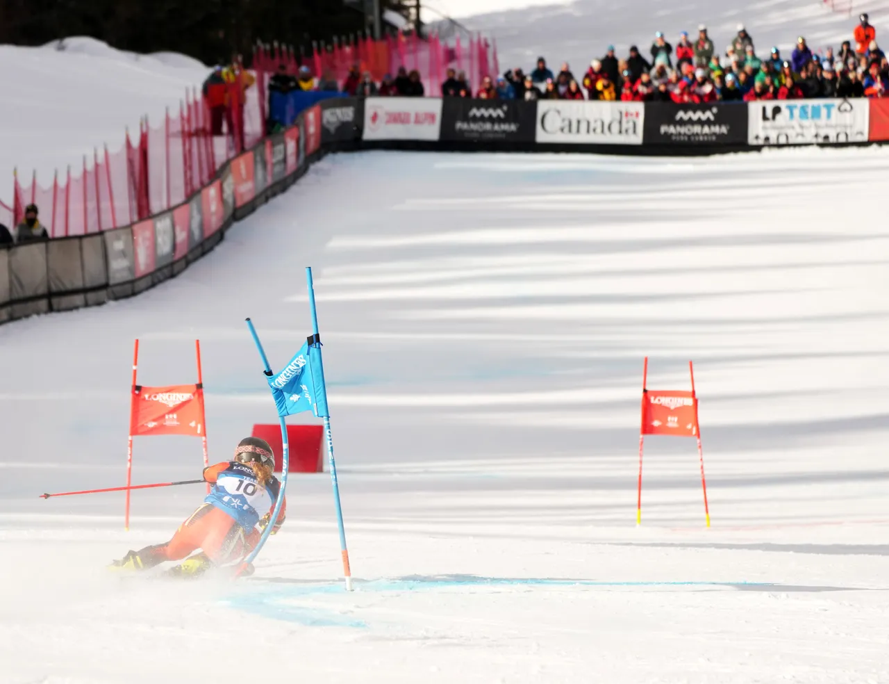 Mixed Teams Event | On Course